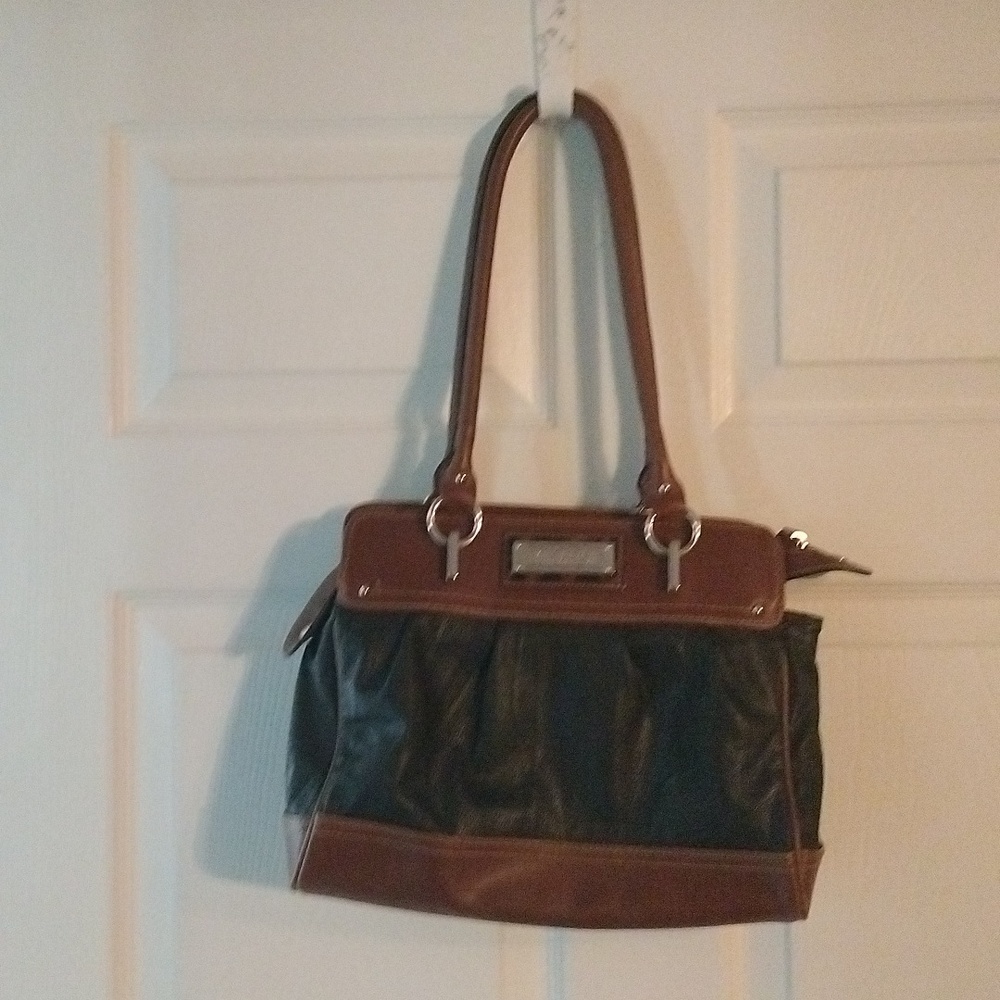 Chaps brown & black handbag 9 X 14"strap is 24"